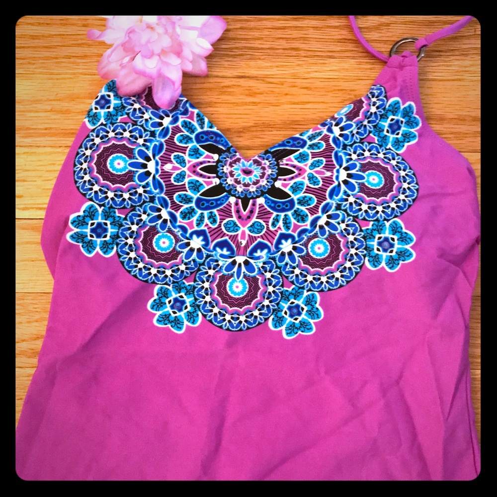 Swim top never worn pretty colours